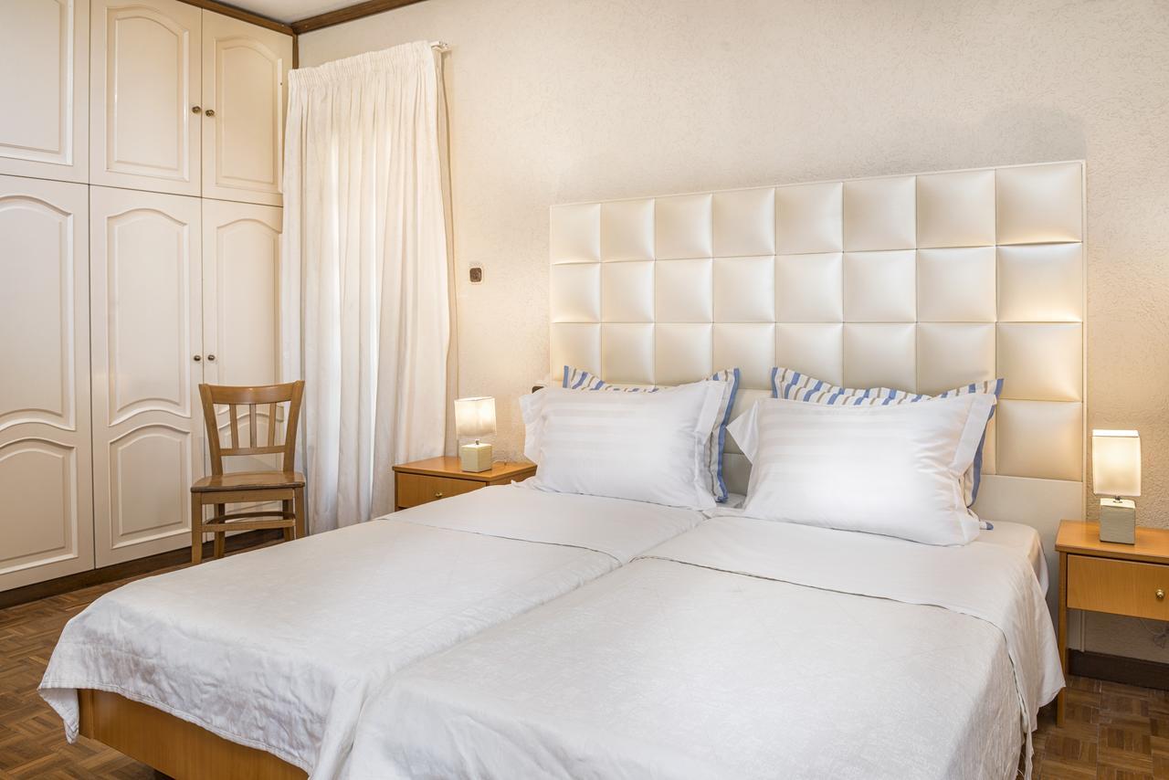 Georgalas Sun Beach Rooms Nea Kallikrateia ภายนอก รูปภาพ