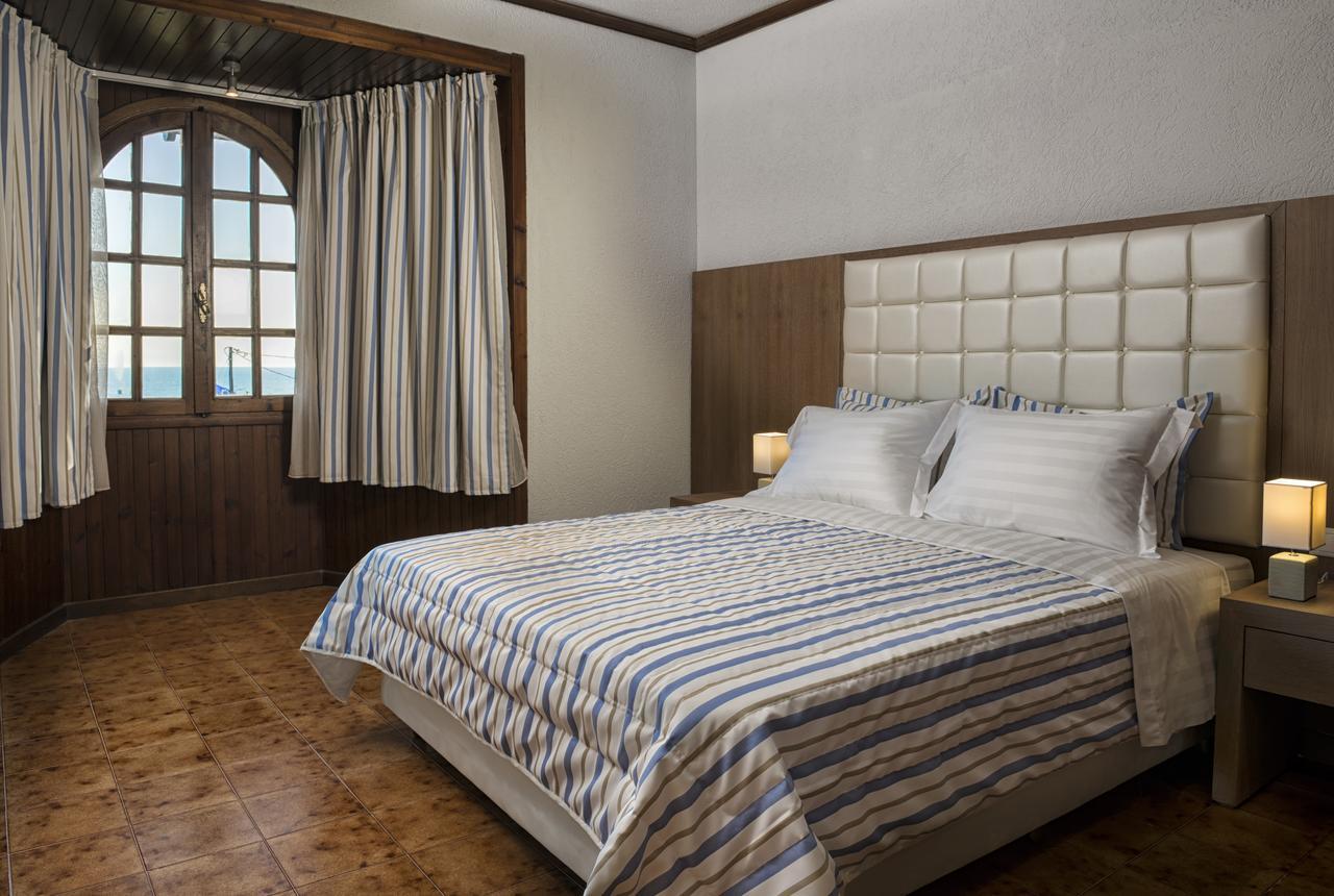 Georgalas Sun Beach Rooms Nea Kallikrateia ภายนอก รูปภาพ