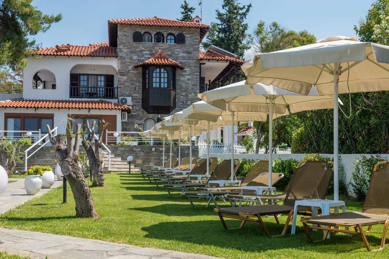 Georgalas Sun Beach Rooms Nea Kallikrateia ภายนอก รูปภาพ