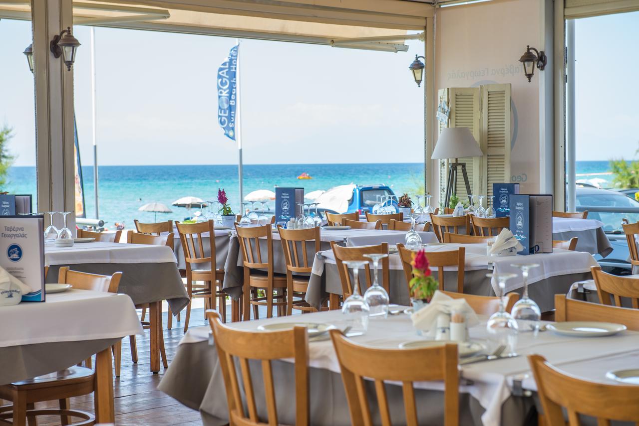 Georgalas Sun Beach Rooms Nea Kallikrateia ภายนอก รูปภาพ