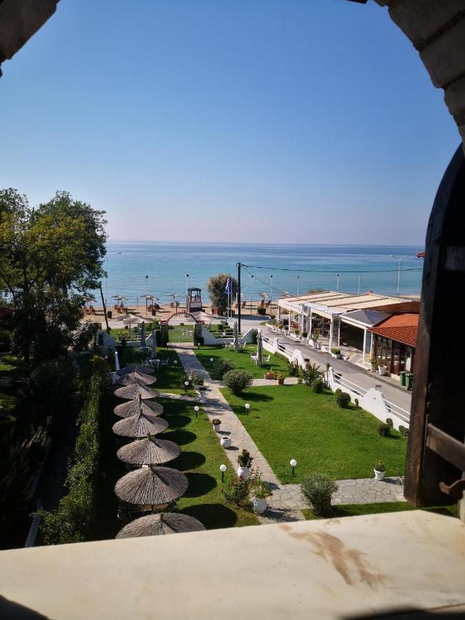Georgalas Sun Beach Rooms Nea Kallikrateia ภายนอก รูปภาพ